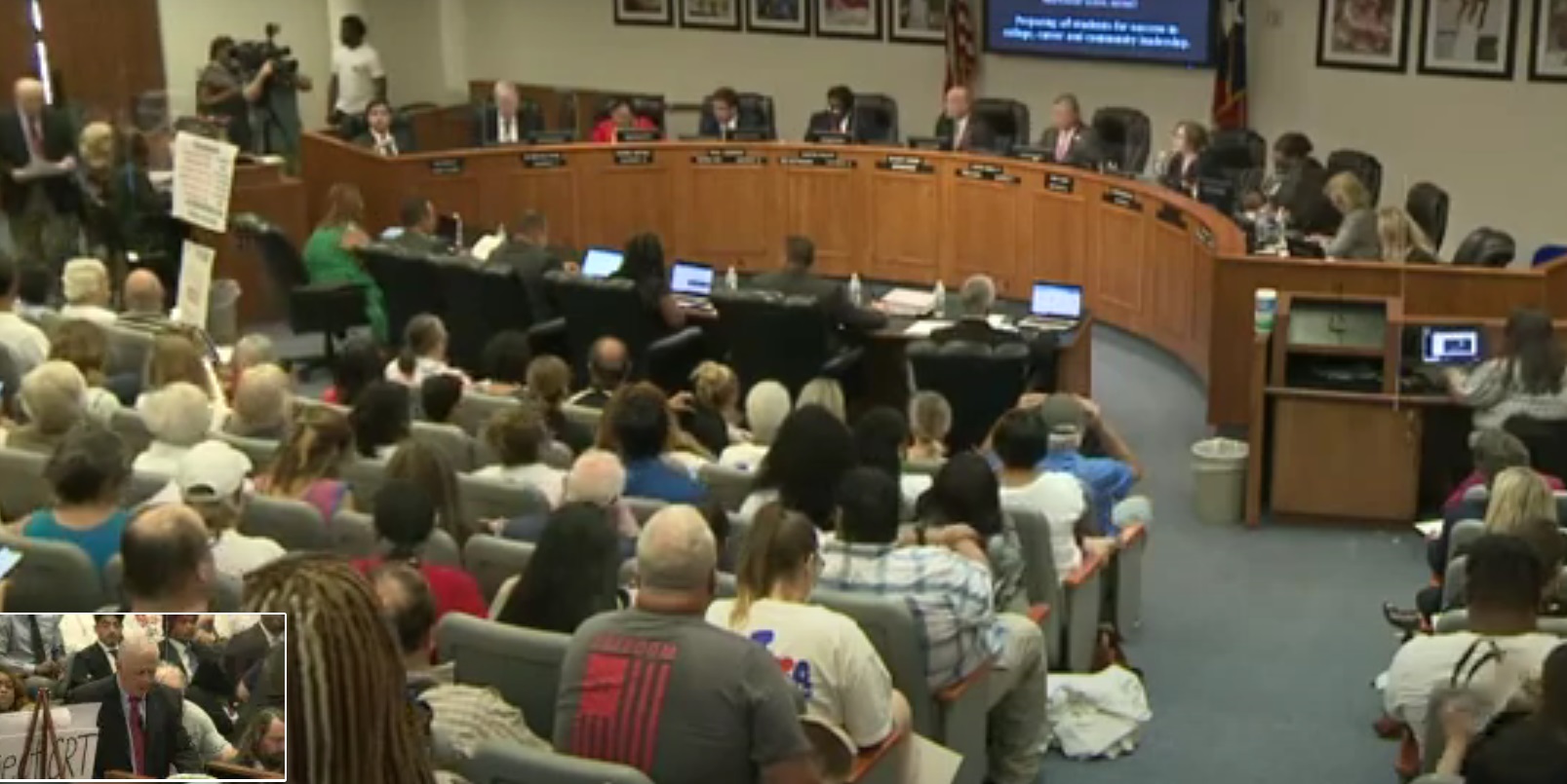 Fort Worth ISD Employees Get a 4% Pay Raise