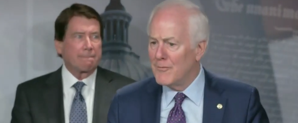 Sen. Cornyn Leads Effort to Extend Title 42