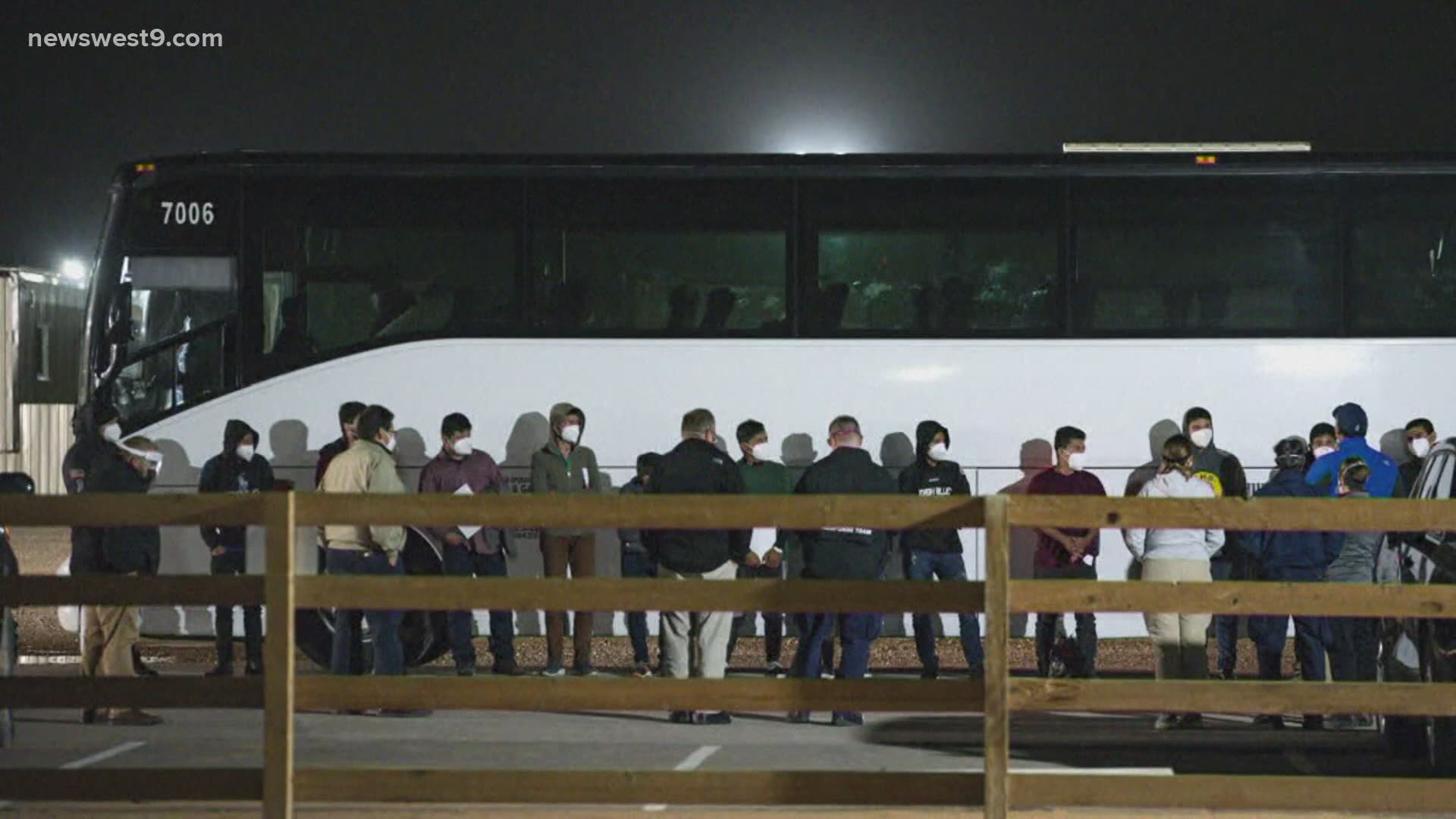 WBAP Morning News: Stubie’s Bus Song and Dementia at the Capitol￼