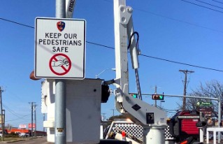 Plano Looks to Curb Panhandling with Signage