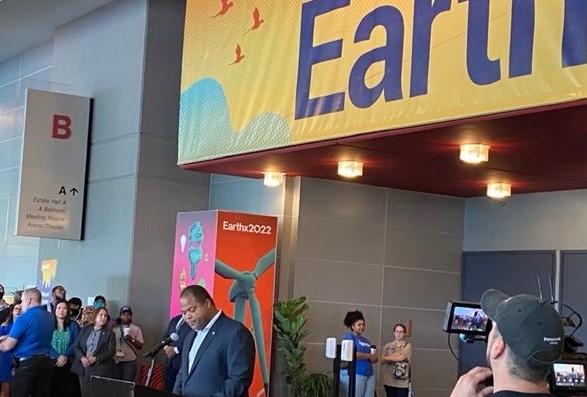 Downtown Dallas Expo Focuses on the Environment