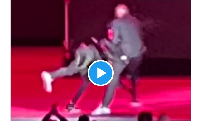 Comedian Dave Chappelle Tackled on Stage During Show in LA [WATCH]