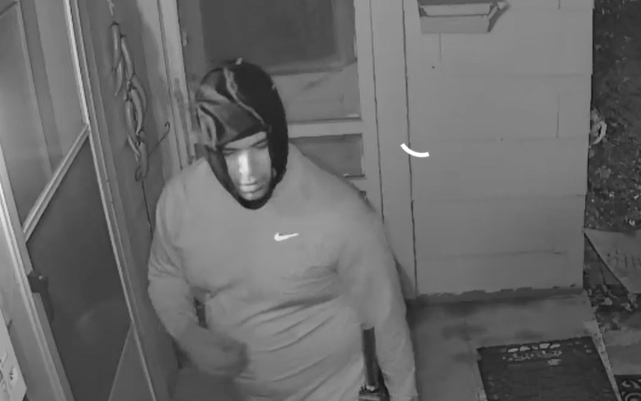 Fort Worth Police Searching for Home Invasion Suspects Caught on Camera