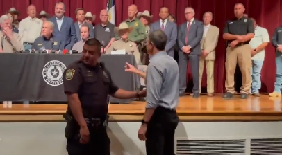 O’Rourke Interrupts Gov. Abbott Briefing in Uvalde