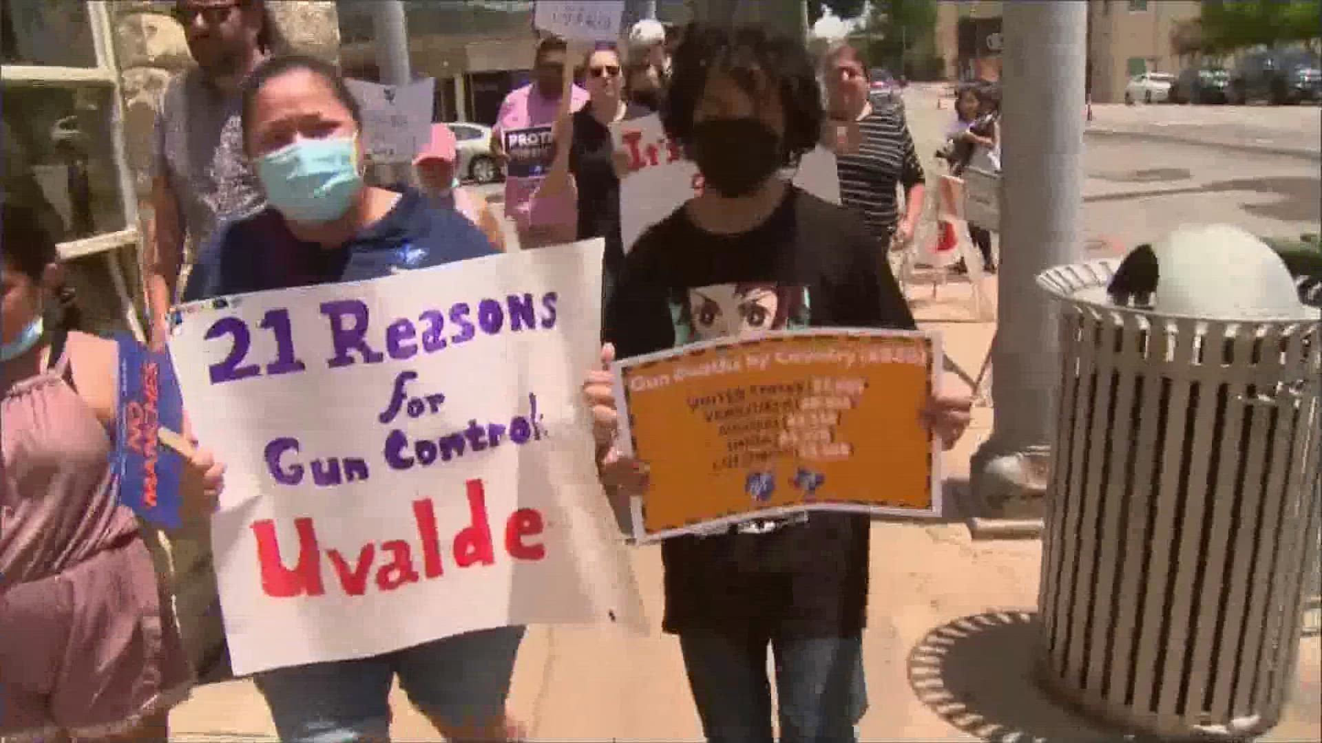 Setting Gridlock Aside, Congress Set to OK Gun Violence Bill