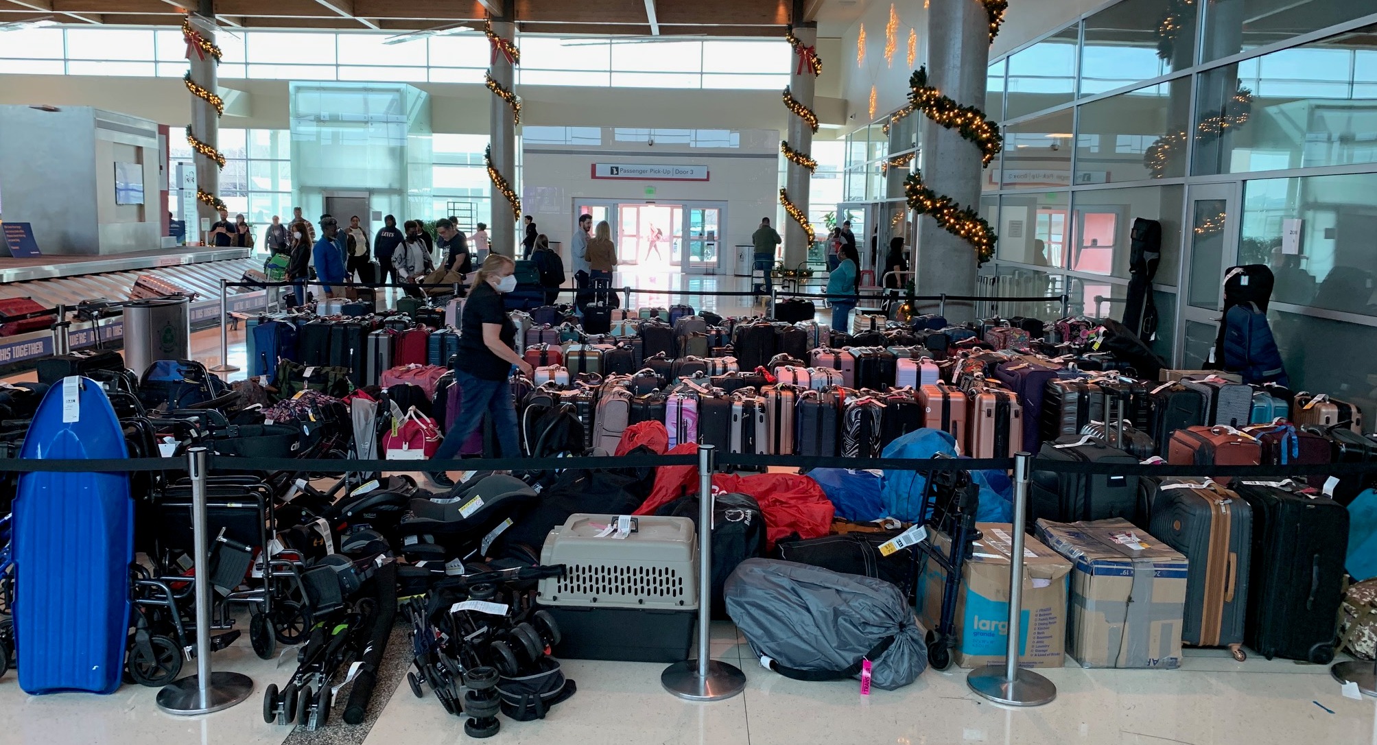 Airports Storing Piles of Southwest Airlines Lost Luggage
