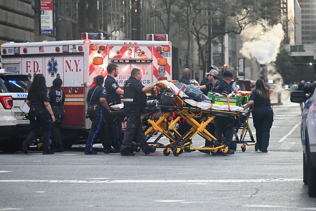 At Least 5 People, Including A Police Officer, Killed In A Manhattan Office Building Shooting
