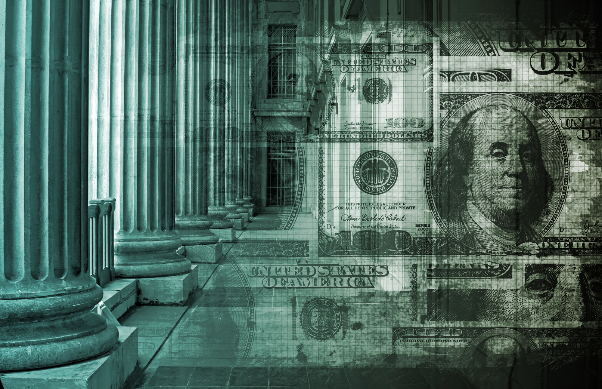 Trump Orders Federal Regulators to Probe Bank Discrimination Against Conservatives