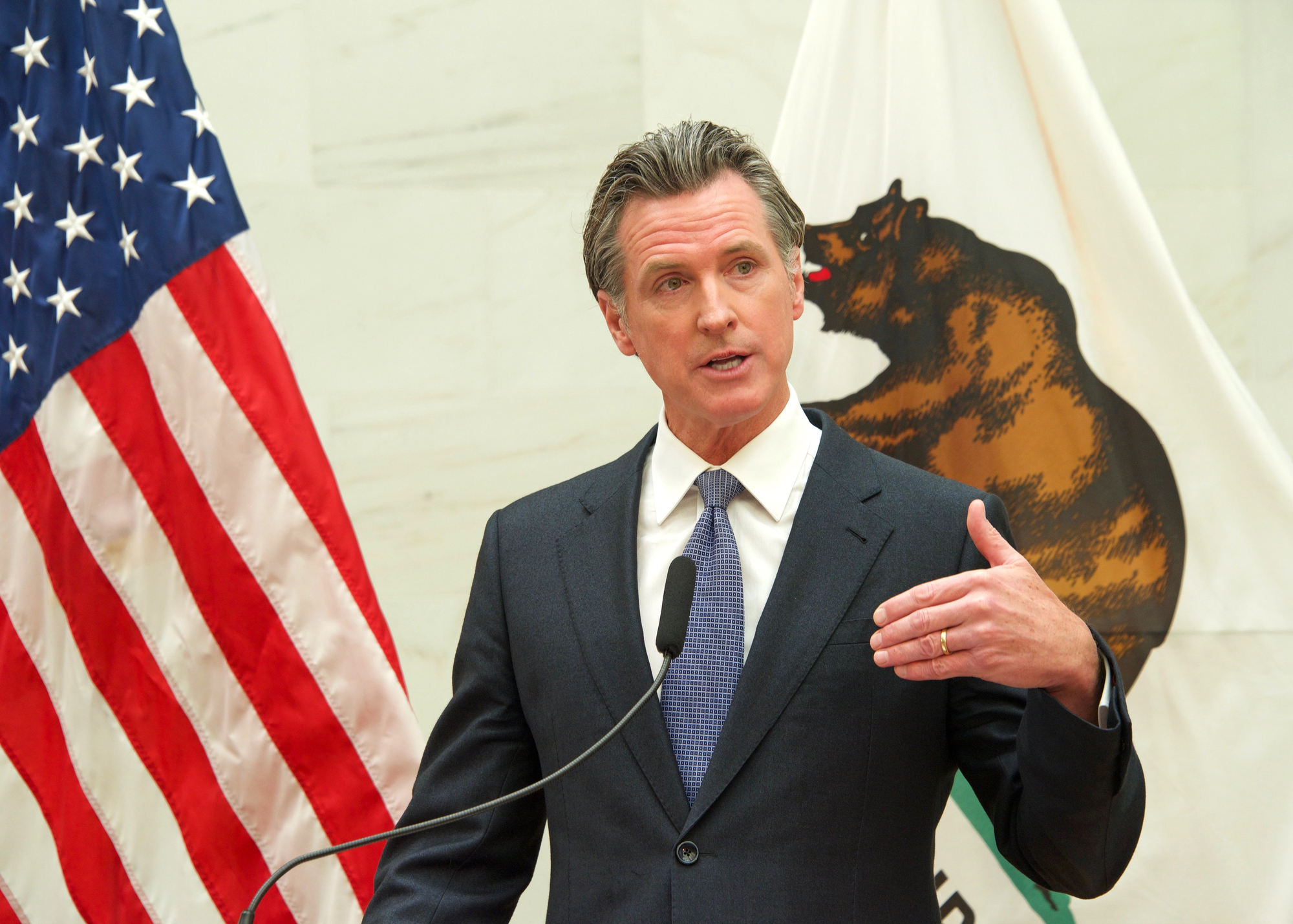 California’s Newsom, Pelosi Back Texas Democrats as Gop Warns of More Escalations Over Walkout