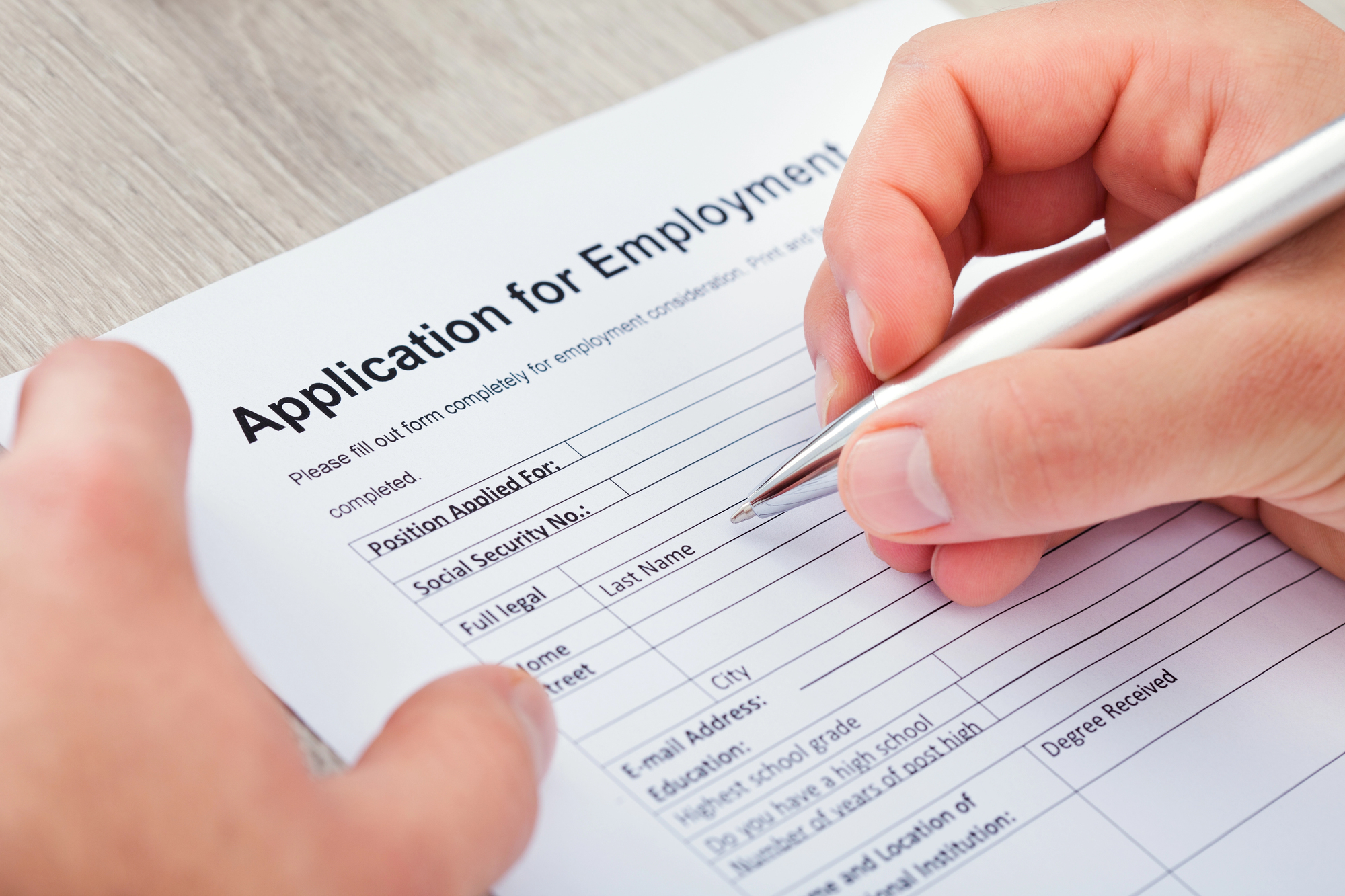 Trump’s Job Market Promises Fall Flat as Hiring Collapses and Inflation Ticks Up