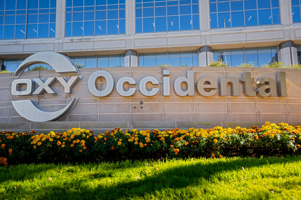 Berkshire Hathaway to Pay $9.7 Billion for Oxychem, Potentially Warren Buffett’s Last Big Deal