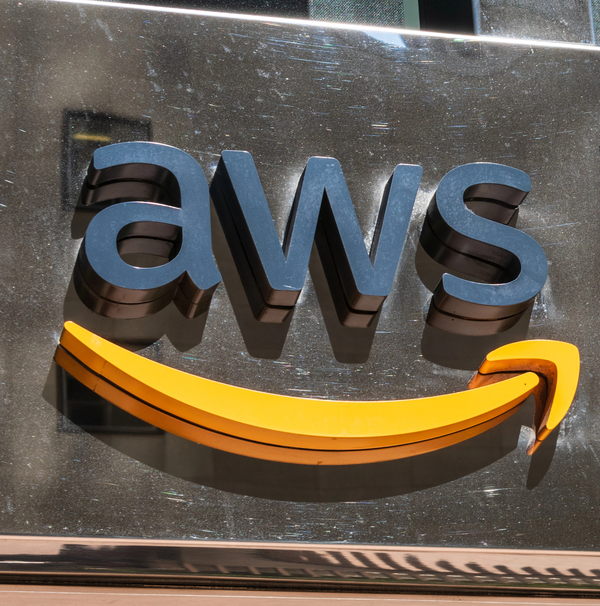 Massive Amazon Cloud Outage Has Been Resolved After Disrupting Internet Use Worldwide