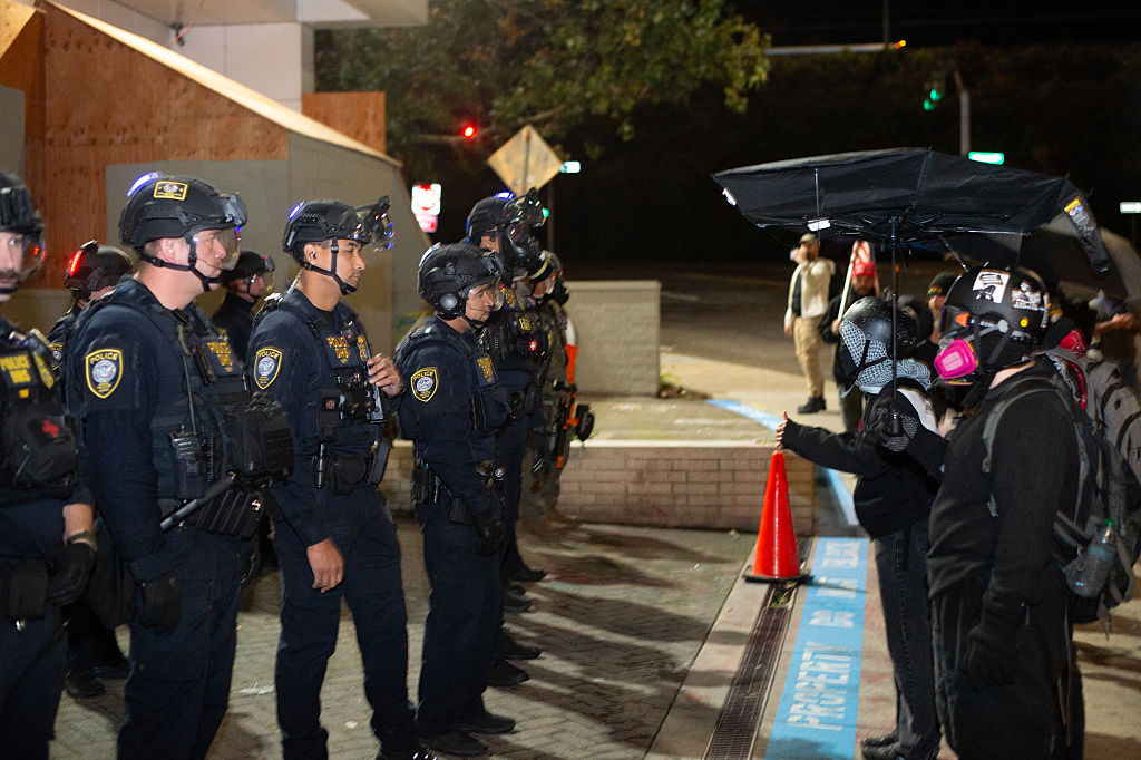 Judge Again Bars Trump Administration From Deploying Troops to Portland