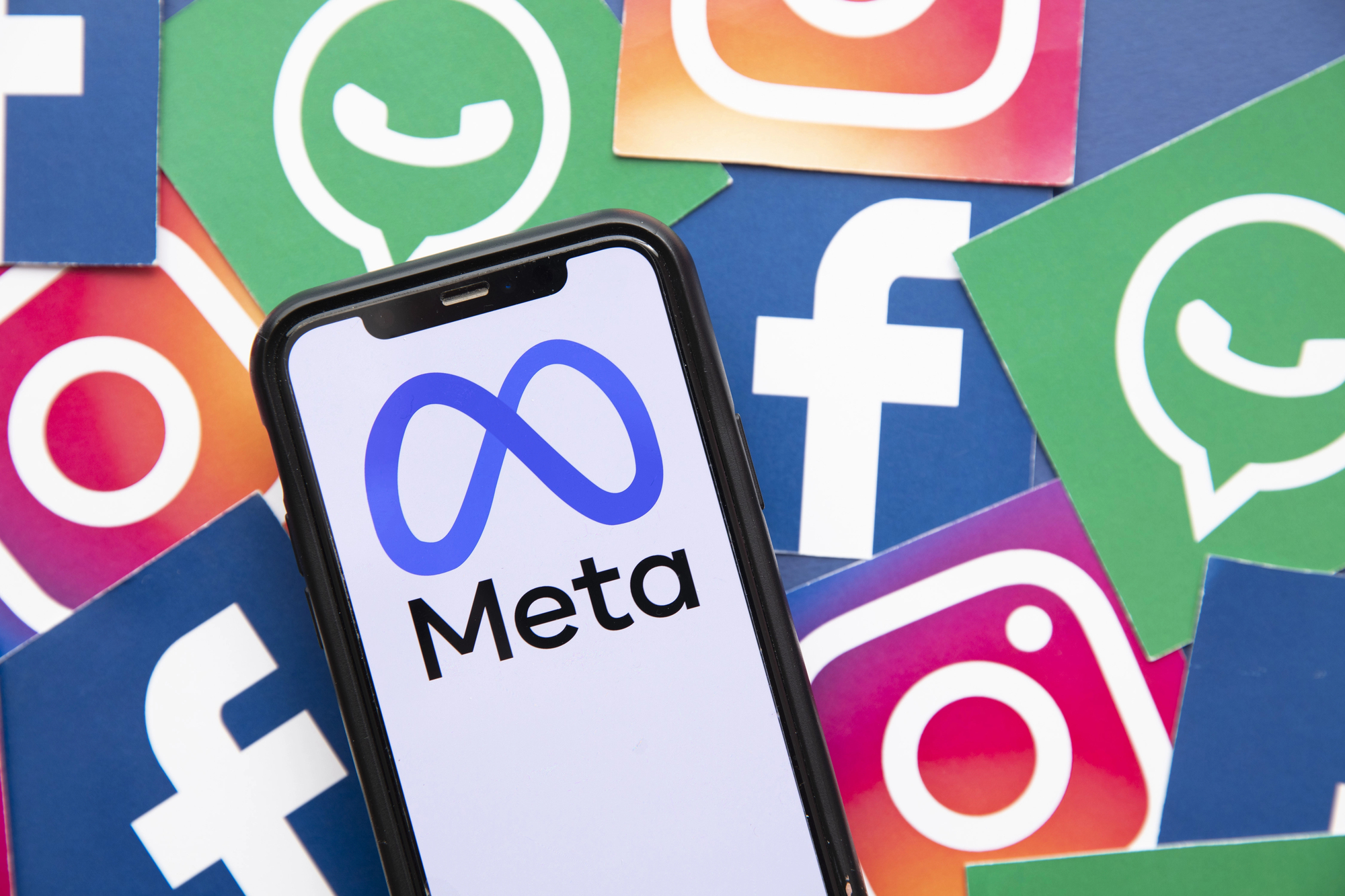 Meta Prevails in Historic FTC Antitrust Case, Won’t Have to Break Off WhatsApp, Instagram