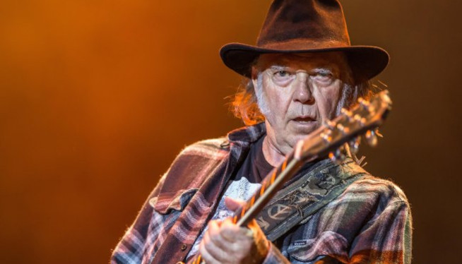 Neil Young Keeps His Archives Alive