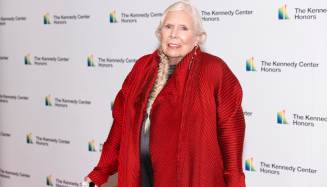 Joni Mitchell Returns With Friends, Songs and Stories