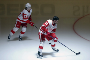 Oct. 4, 2023 ~ Detroit Red Wings right wing Alex DeBrincat (93) and center Dylan Larkin (71) takes the ice to warm up before the game against the Pittsburgh Penguins at PPG Paints Arena. Photo: Charles LeClaire ~ USA TODAY Sports