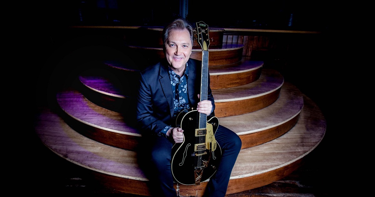 Steve Wariner Celebrates 23 Years of Burnin’ The Roadhouse Down