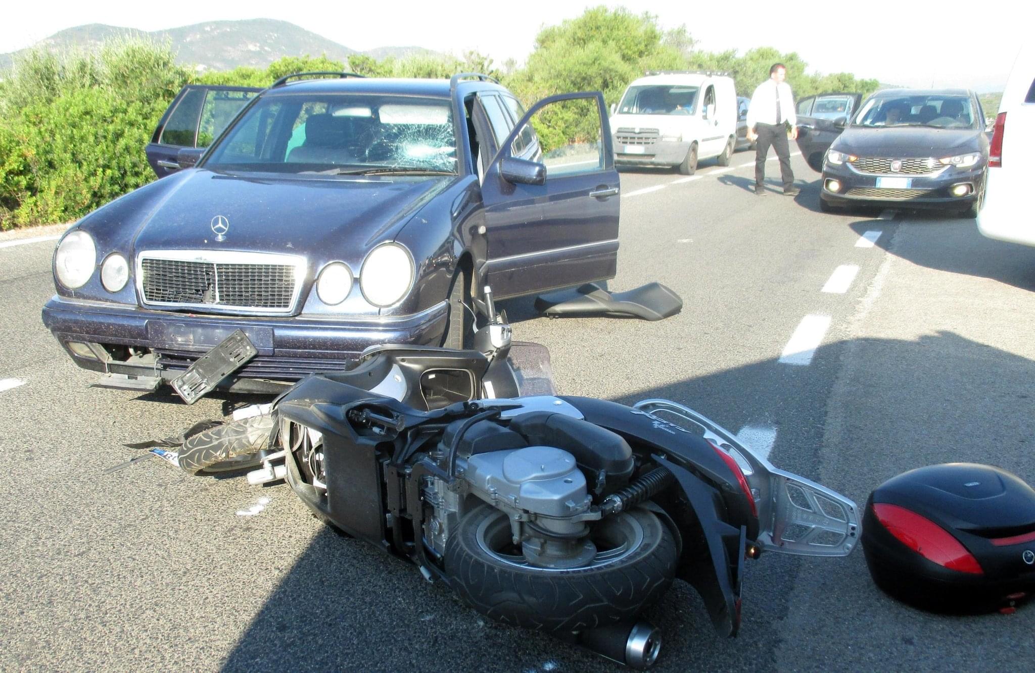 Surveillance Video Shows George Clooney’s Scooter Crash In Italy | TODAY