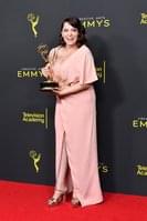Rachel Bloom celebrates Emmy win and announces she’s pregnant