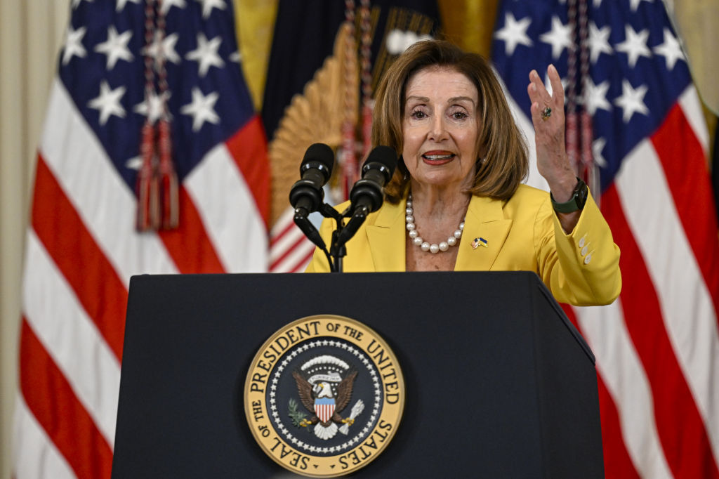 Nancy Pelosi, Steny Hoyer Evicted From Private Capitol Offices By Interim House Speaker