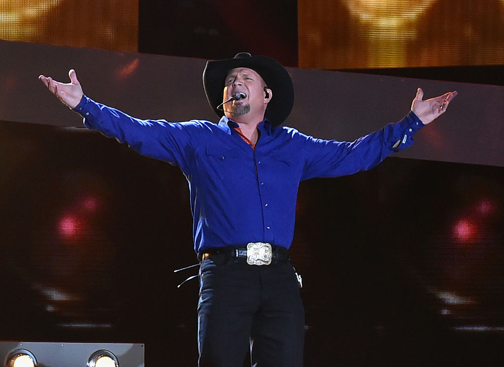 It’s Official: Garth Brooks Is Opening A Bar In Nashville