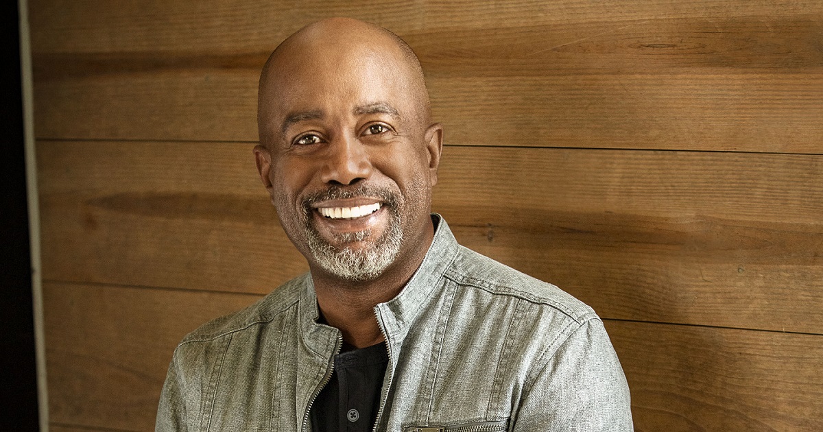 Darius Rucker Announces 2022 Tour that Includes Special Guests