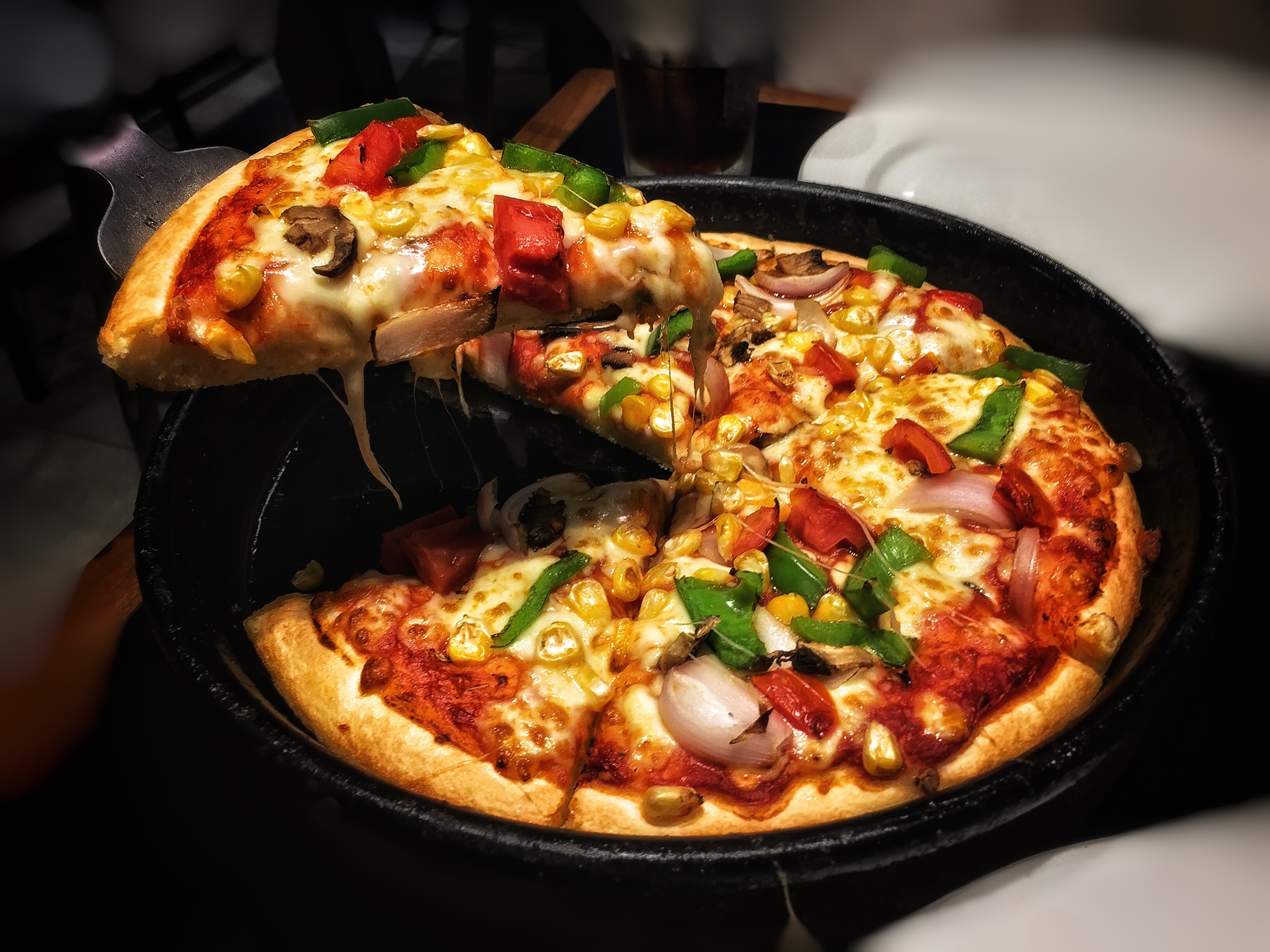 Here Are the 10 Best Pizza States in the U.S. . . . With an Upset for Number One