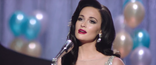 Watch Kacey Musgraves Go Glam For ‘New Year’s Eve’ Video