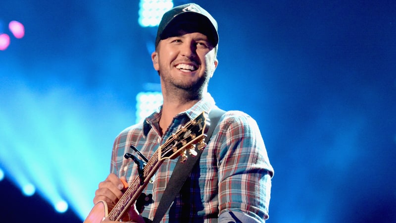 Luke Bryan Plots Massive Summer Tour