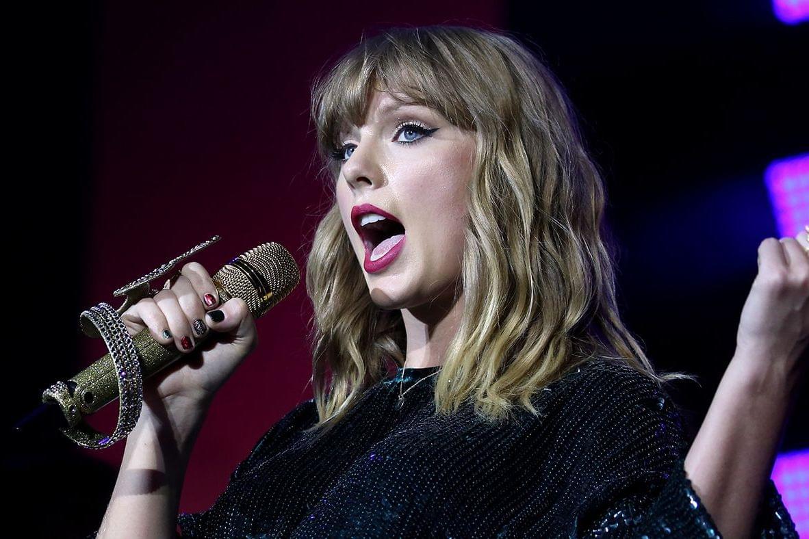 Taylor Swift’s New Record Deal Affects Thousands Of Other Musicians