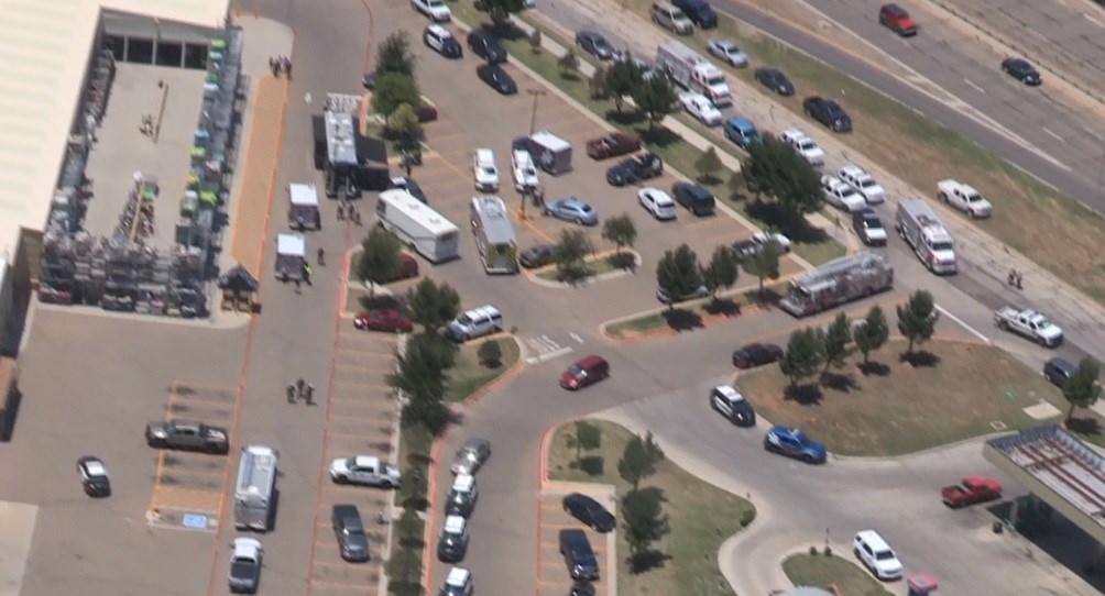 Disgruntled Walmart Employee Killed After Taking Employees Hostage