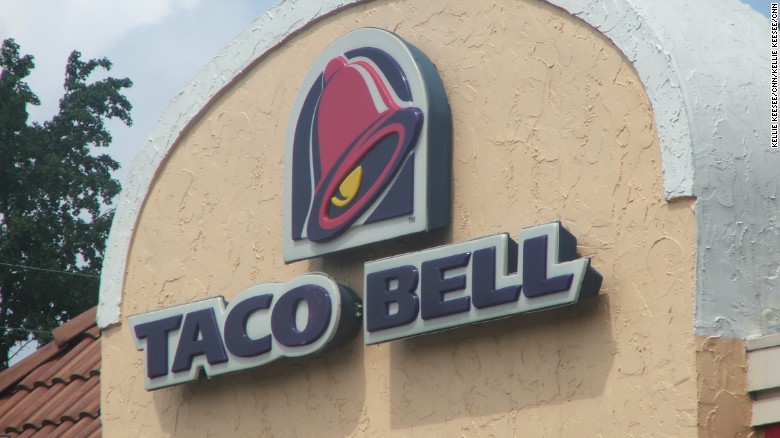 Taco Bell Fires Employee Who Refused To Serve Police