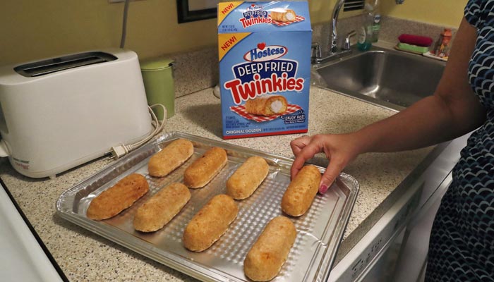 Buy Some ‘Deep Fried Twinkies’ And Throw Away Your Bathroom Scale