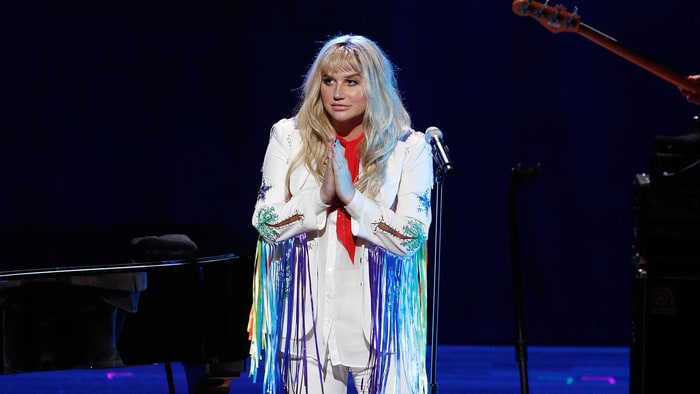 Kesha, Dr. Luke Battle Over Release Of Singer’s Medical Records