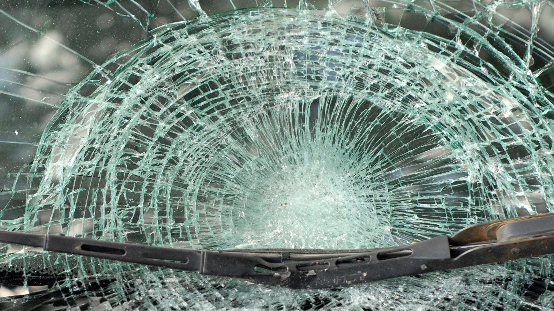 Five Seymour HS Students Escape Severe Injuries Following Rollover