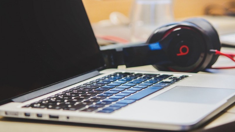 Headphones Can Be Hacked And Used As Spying Microphones