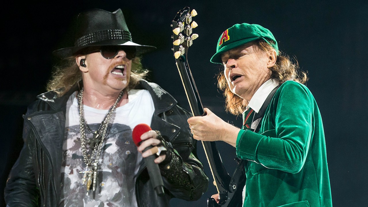 Why Axl Rose Joining AC/DC Is The Worst Idea Ever