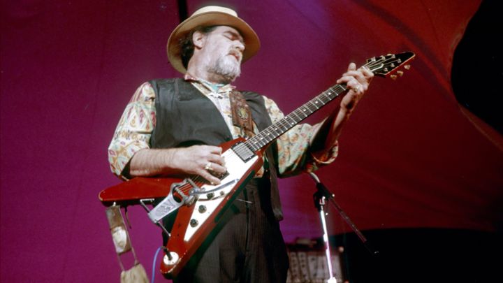 Lonnie Mack, Blues-Rock Guitar Great, Dead At 74