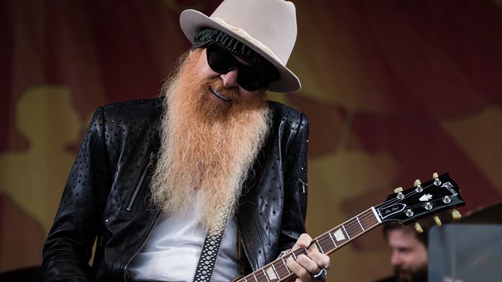 Billy Gibbons, Frankie Ballard Lead Guitar-Driven Skyville Live