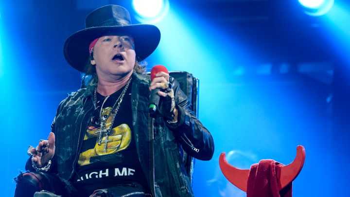 Axl Rose Issues Takedown Notice Over ‘Fat Axl’ Photo