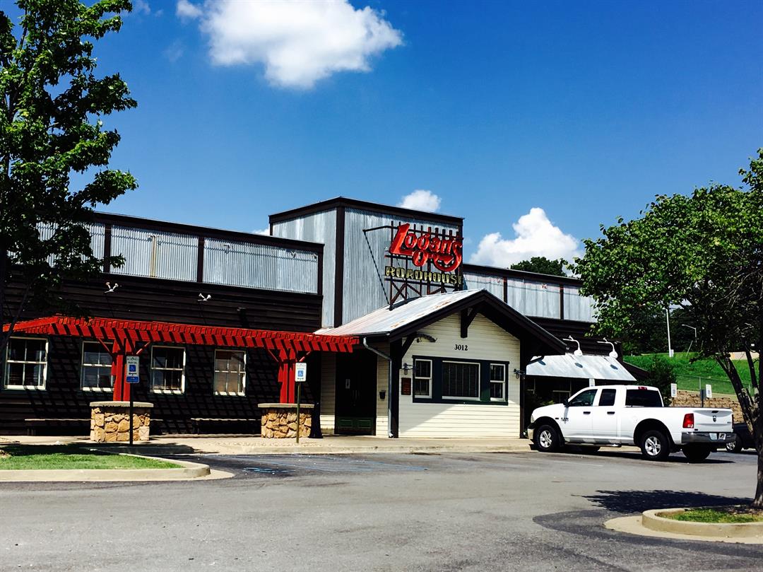 Logan’s Files Bankruptcy, To Close 18 Restaurants