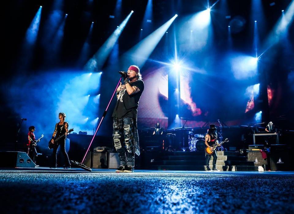 Guns N’ Roses Brings Concert Of A ‘Lifetime’ To AT&T Stadium
