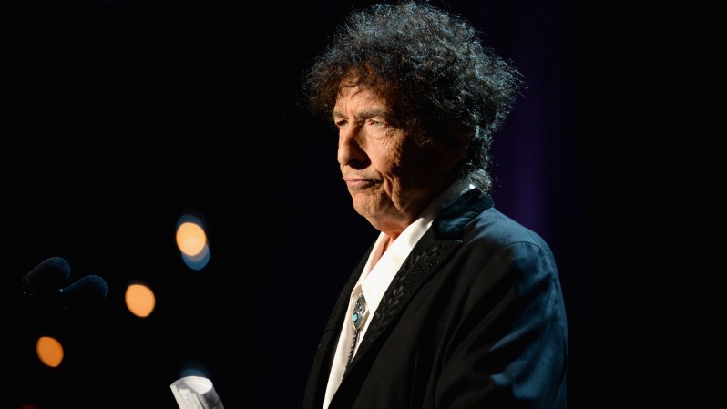 Bob Dylan Gives Silent Treatment After Winning Nobel Prize