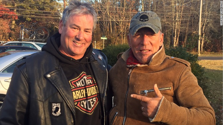 Bikers Rescue Stranded Bruce Springsteen