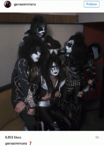 kiss