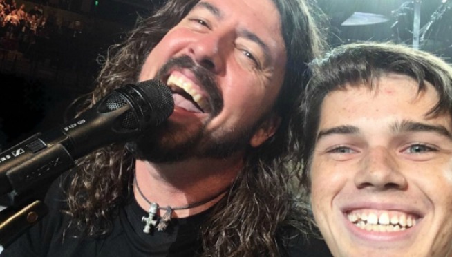 WATCH:  College Kid Boldly Drums w/ Foo Fighters on Queen Cover