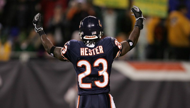 Former Chicago Bear Devin Hester retires