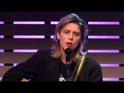 Wolf Alice – Heavenward [Live In The Lounge]