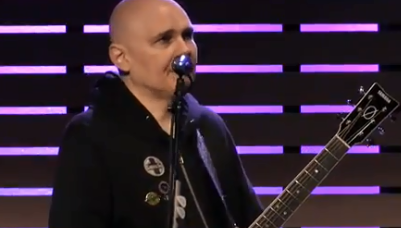 Watch: Smashing Pumpkins play 3 songs and do an interview with wALT